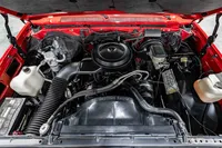 1987-GMC-Sierra Classic-RedWhite-509308-42.jpg